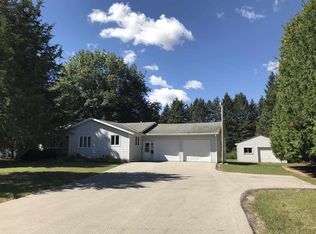 4075 Reforestation Rd, Green Bay, WI 54313