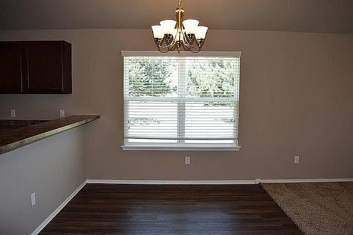 2412 Canyon Creek Dr — Photo 12