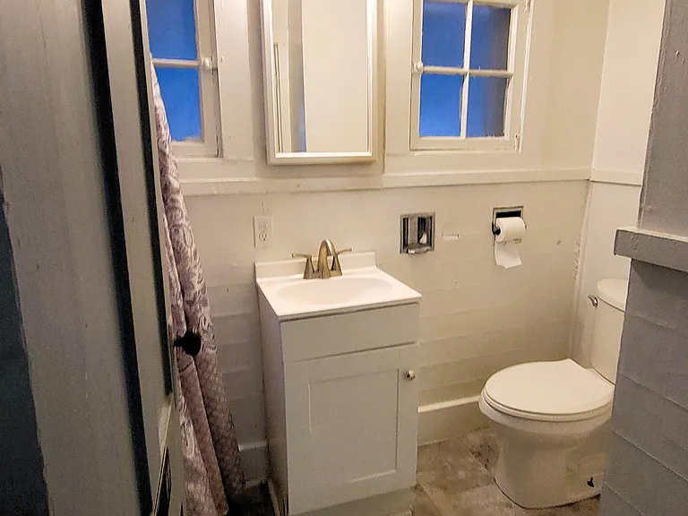 86 Church St — Photo 16
