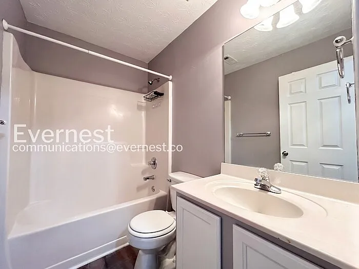 729 Mountain Laurel Dr — Photo 16