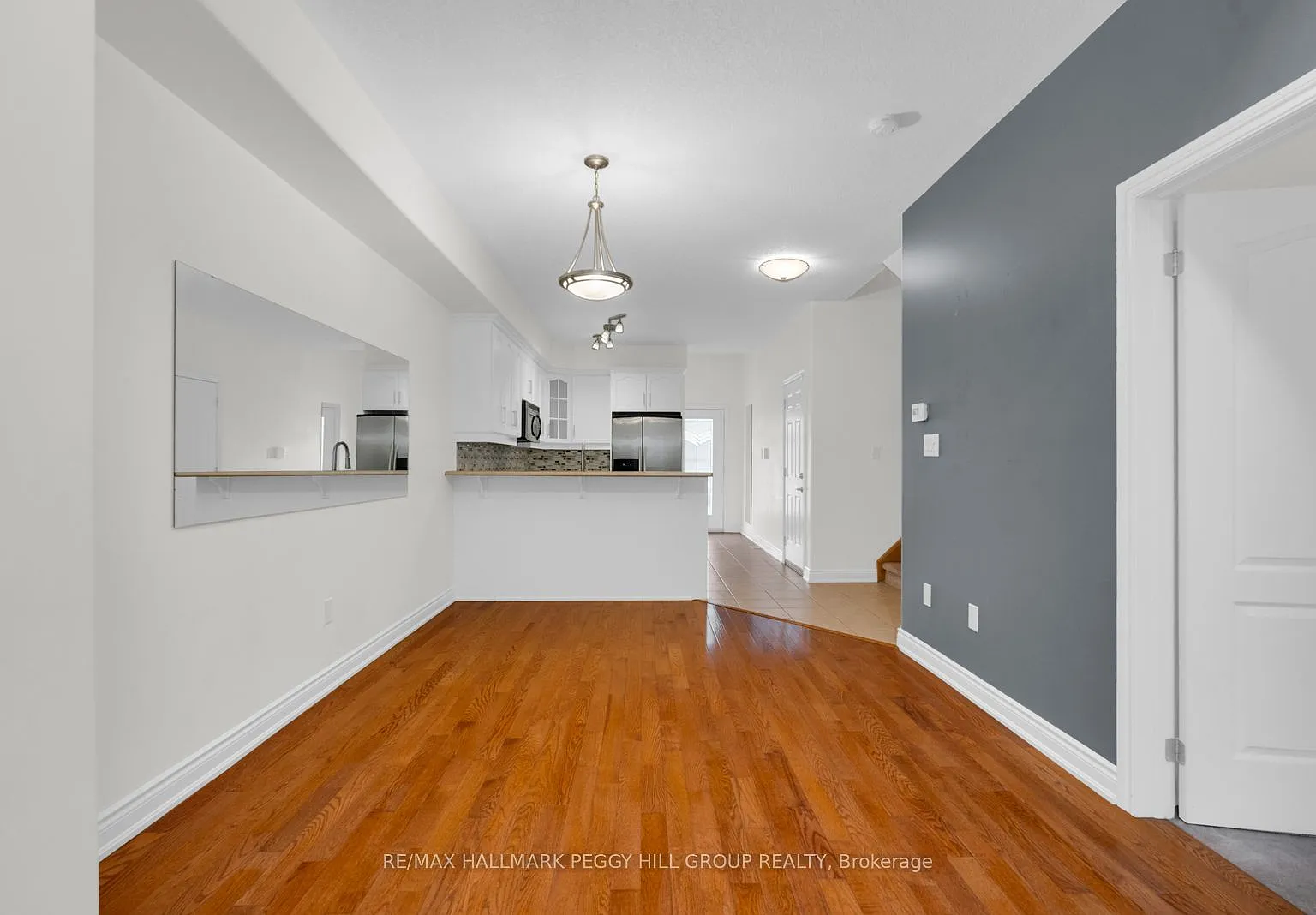 2 bed, $2,550 — Photo 3