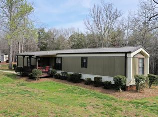 179 Tricycle Hill Ln, Tryon, NC 28782