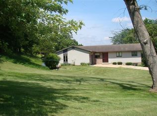 13691 Cass Hollow Rd, Montfort, WI 53569