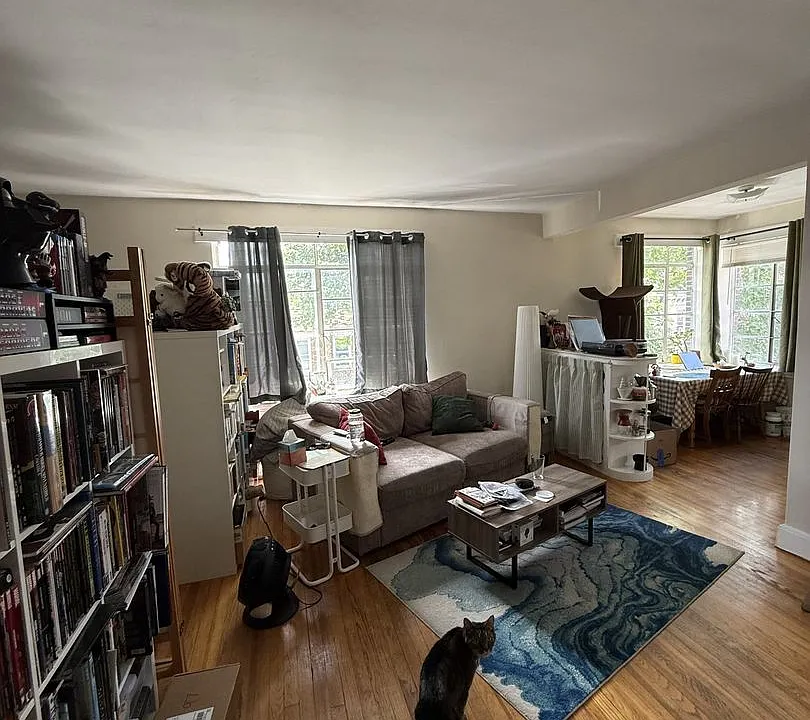 101 Strathmore Rd #10J
