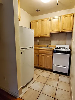 Rented by Guidance Realty Corp. | media 23