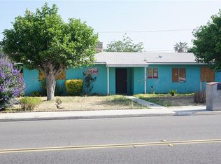 548 W Whittier Ave, Hemet, CA 92543