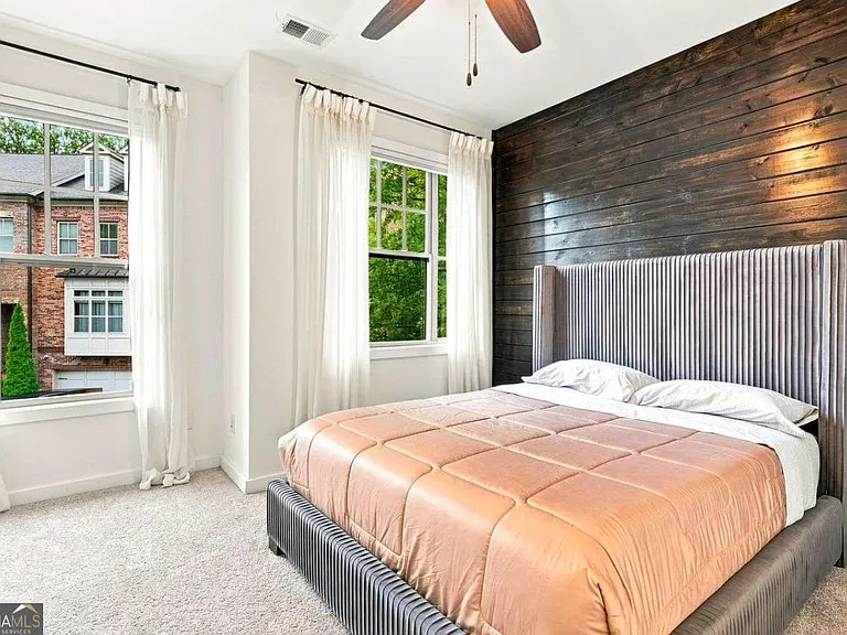 826 Canterbury Overlook — Photo 28