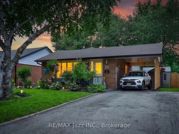 330 Waverly St N, Oshawa, ON L1J 5W1