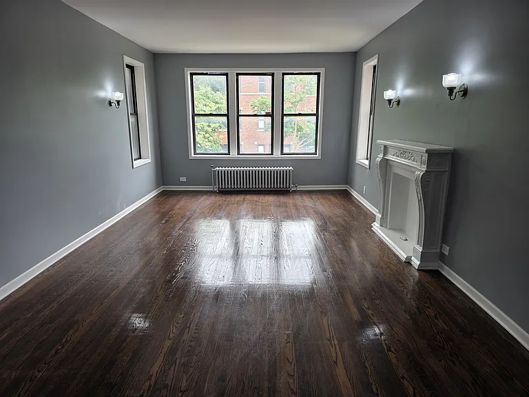 2054 E 69th St #1B — Photo 14