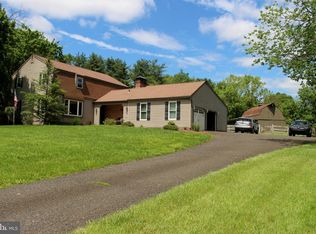 1221 Creek Rd, Furlong, PA 18925