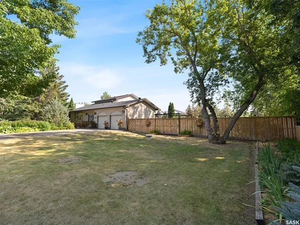 23 Ridgedale BAY, White City, SK S4L 5B1