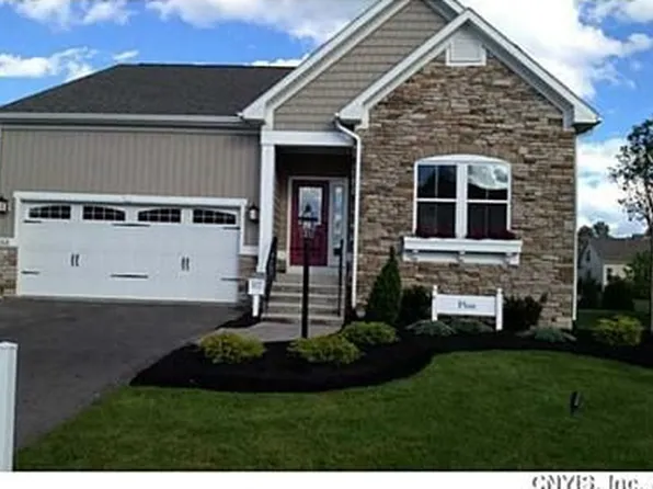 162 Shire Way, Camillus, NY 13031