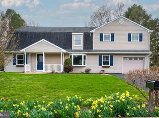 482 Douglas Dr, West Chester, PA 19380