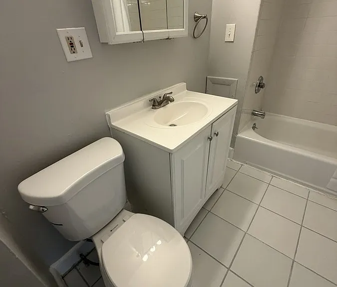 3348 W 100th St #1 — Photo 15