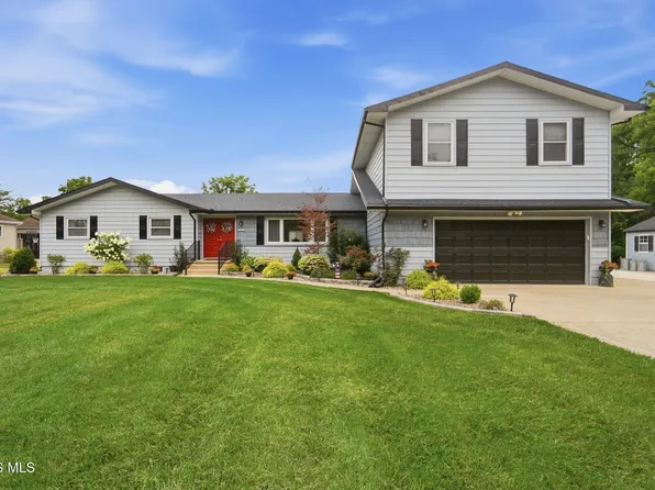 25283 Thompson Rd, Perrysburg, OH 43551