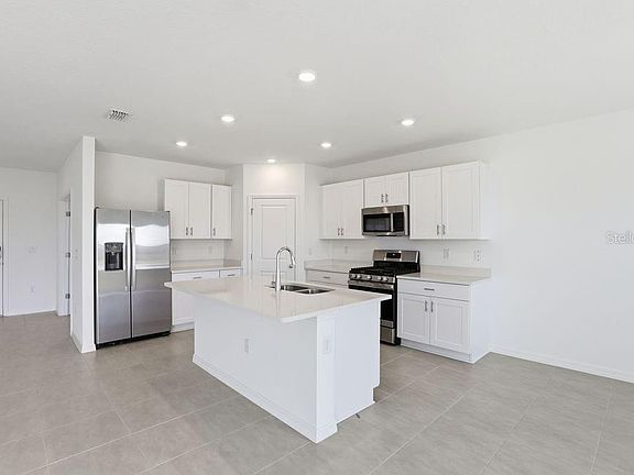 4th image of 7439 Sandstone Dr