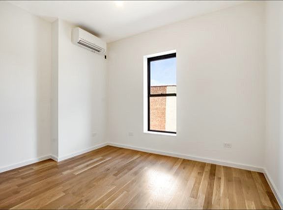 5th image of 235 Malcolm X Blvd APT 4L
