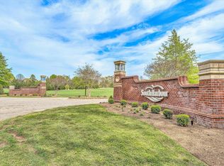 40 Harbour Island Ln, Moneta, VA 24121