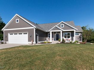 3748 63rd St, Saugatuck, MI 49453