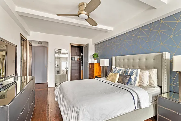 Sold by Compass | media 15