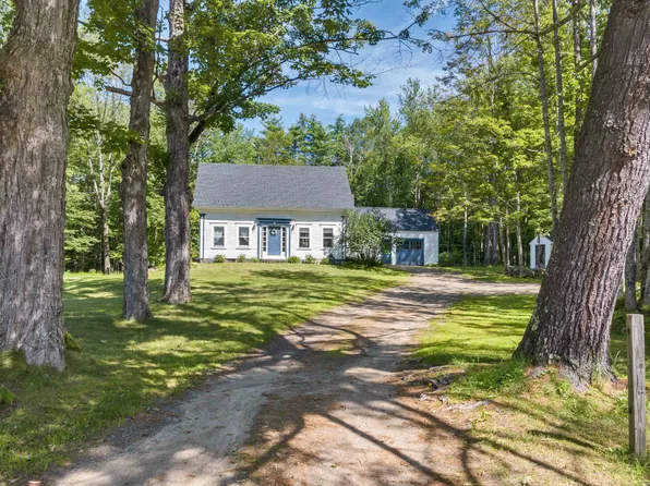 452 Dane Road, Center Harbor, NH 03226
