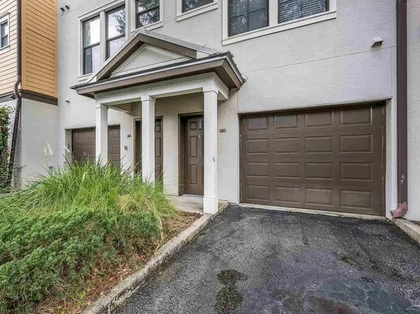9823 Tapestry Park Cir #205, Jacksonville, FL 32246