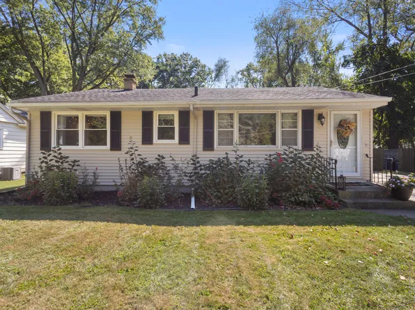 2018 Pleasant Dr, Portage, MI 49002