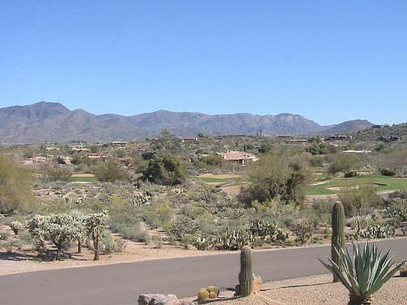 2nd image of 2003 E SMOKETREE Drive