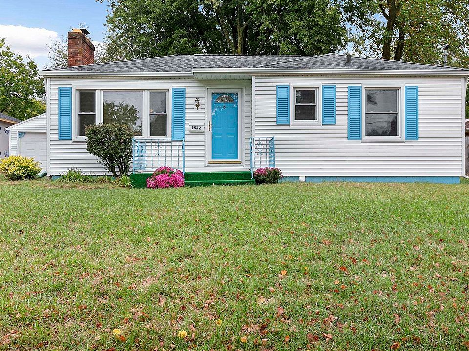 1st image of 1542 E Beardsley Ave