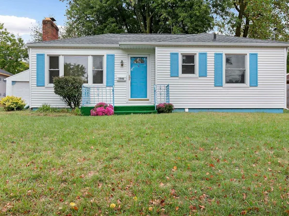 1542 E Beardsley Ave, Elkhart, IN 46514