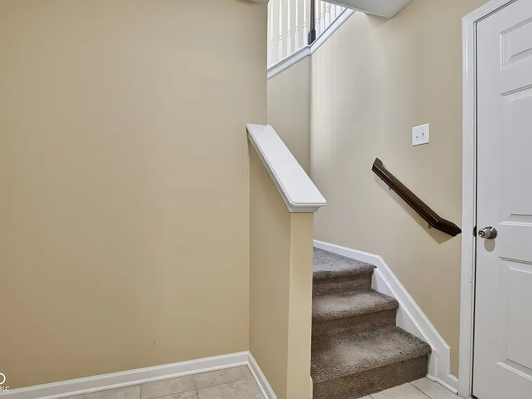 12692 Tamworth Dr — Photo 40