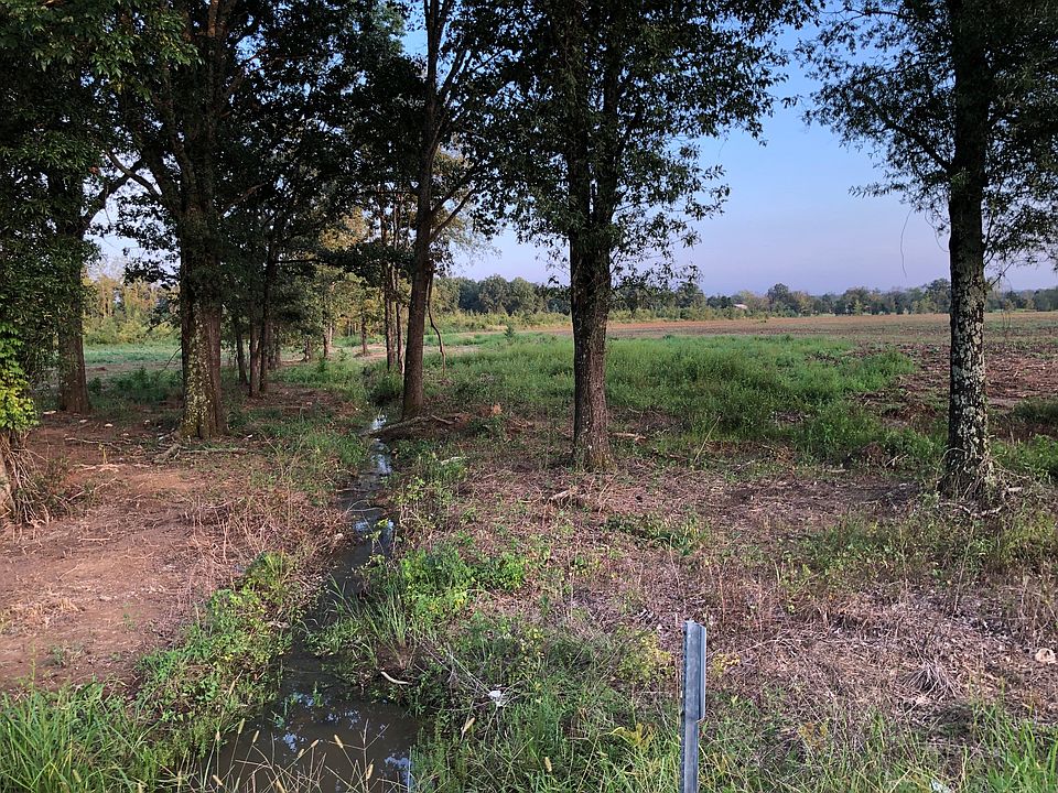 Creek Hwy 310,  21.65 acres