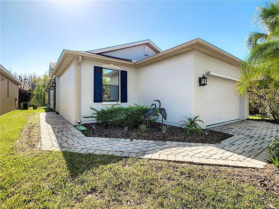 1st image of 688 Grand Canal Dr