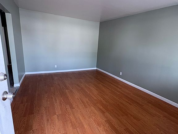 3rd image of 1659 W 300 S APT 3