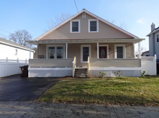 33 Sagamore St, Glens Falls, NY 12801