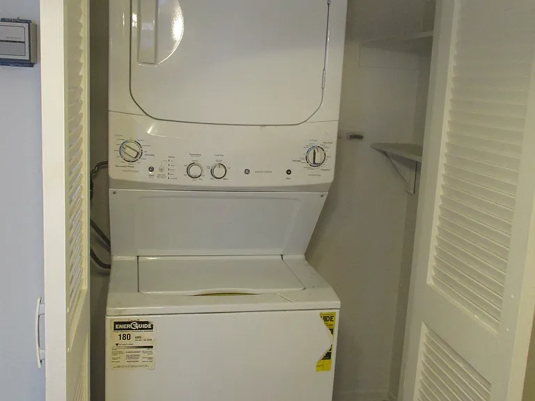 7005 Jordan Ave #209 — Photo 23