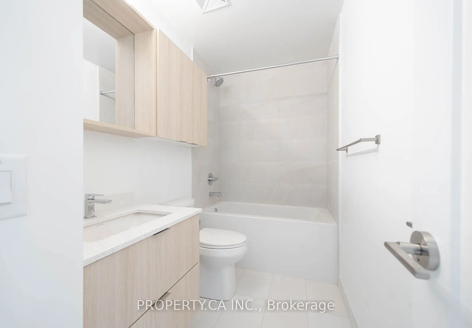 2 bed, $2,450 — Photo 1