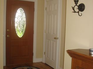 31 Schreiber St, Tappan, NY 10983