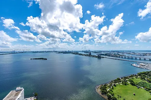 2020 N Bayshore Dr #3904 Photo 1