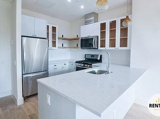 730 Franklin Ave APT 3A, Brooklyn, NY 11238