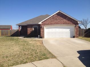 4005 Grace Cir, Yukon, OK 73099