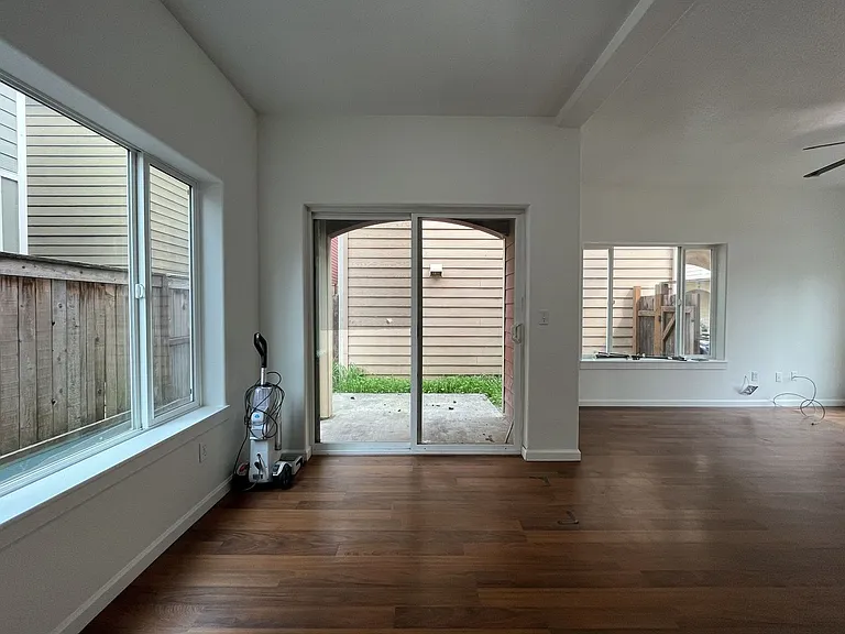 1517 SE 127th Ave #9 — Photo 10