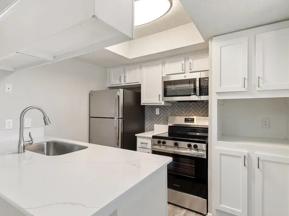 Enclave at Prestonwood