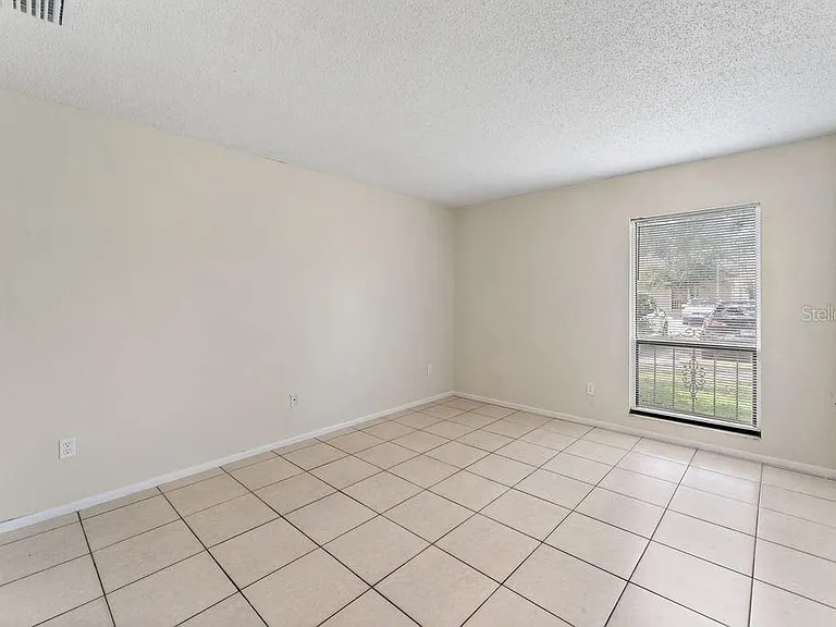 918 Otto Villa Pl #9 — Photo 12