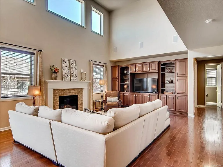 10732 Hillsboro Cir — Photo 6