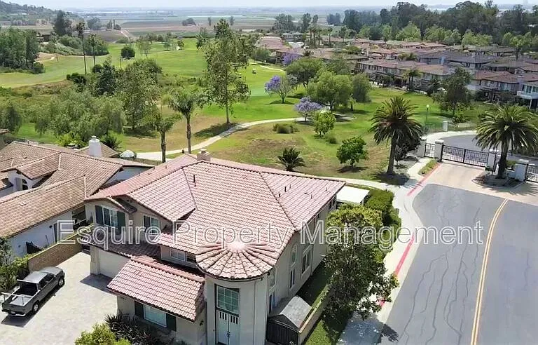 2895 Diamond Dr — Photo 35