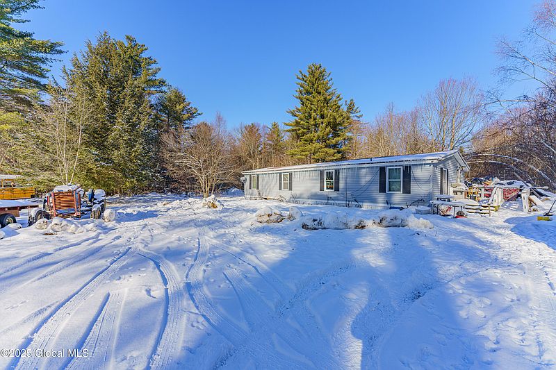 2nd image of 165 Howe Road