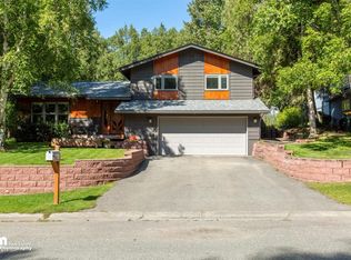 421 High View Dr, Anchorage, AK 99515