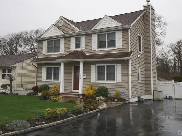 110 Inwood Ave, Colonia, NJ 07067
