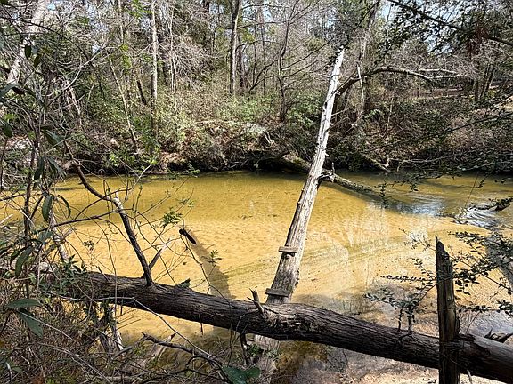 3rd image of 0 Comalander Rd